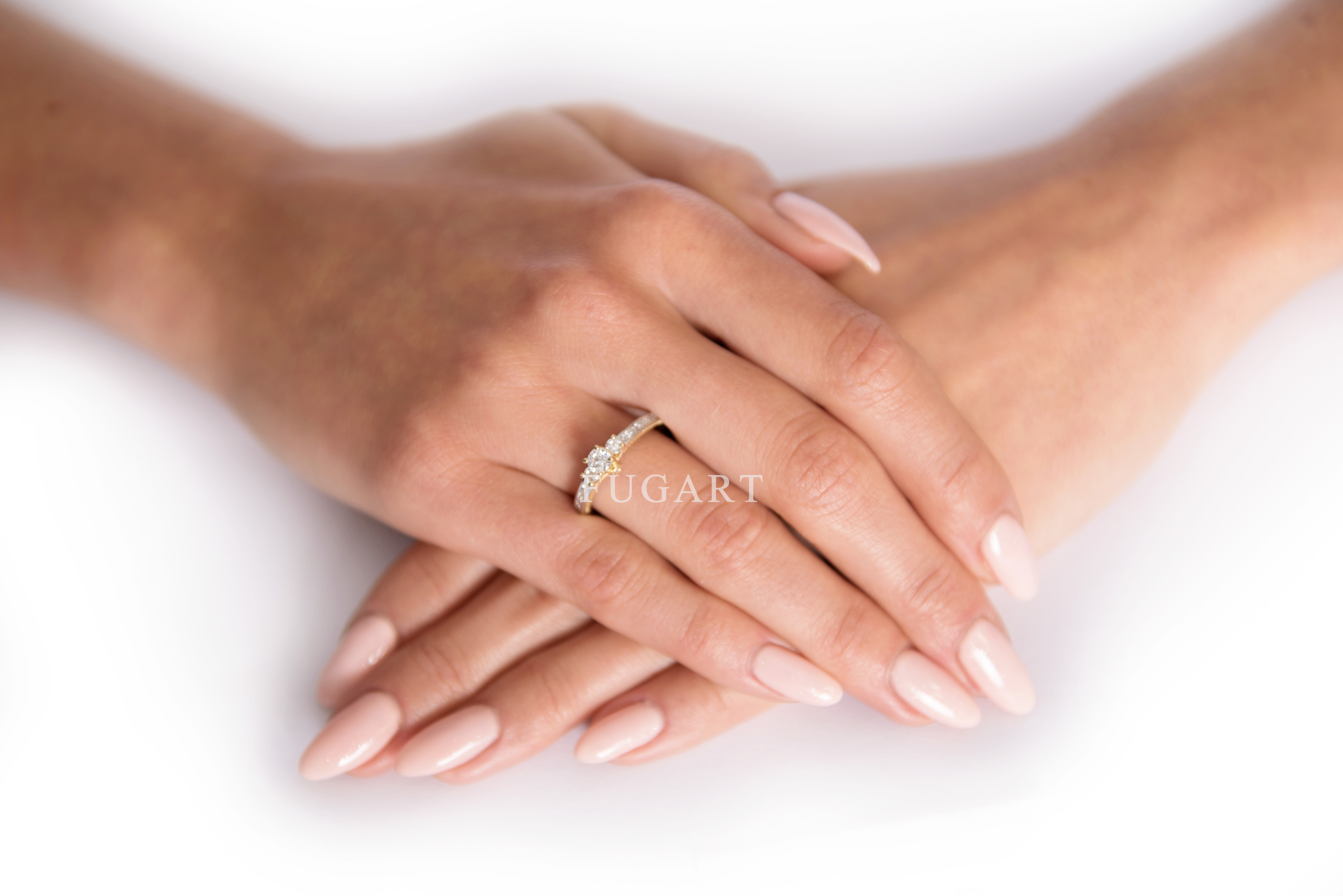 Pierścionek zaręczynowy z zółtego złota z brylantami 0.42 ct 6
