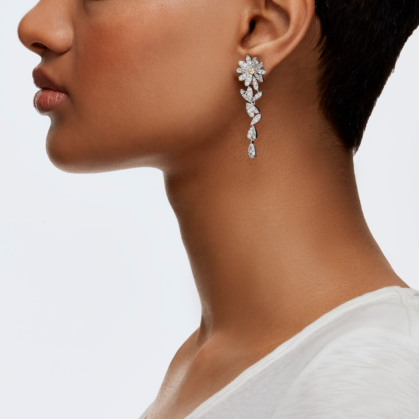 Swarovski kolczyki • sztyftowe Eternal Flower 5512655 1