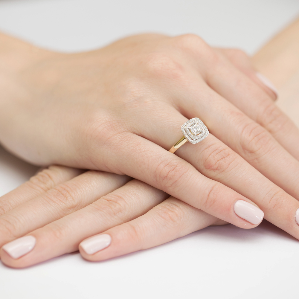 Pierścionek zaręczynowy z żółtego złota z brylantami 0.50 ct 3