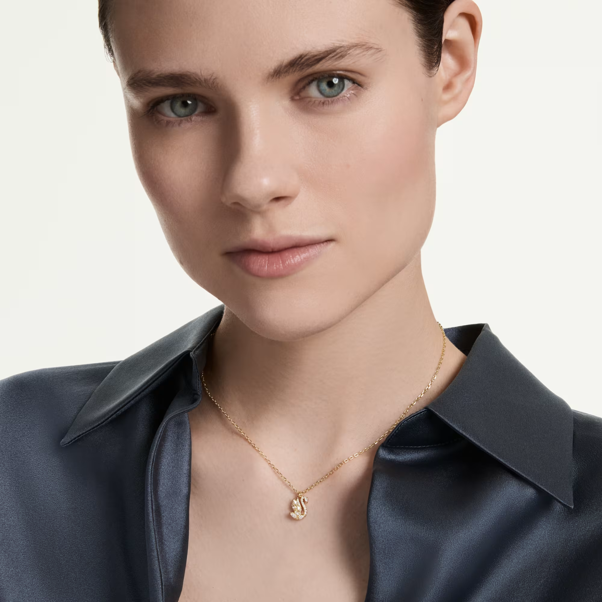 Naszyjnik SWAROVSKI • Swan 5754626 2