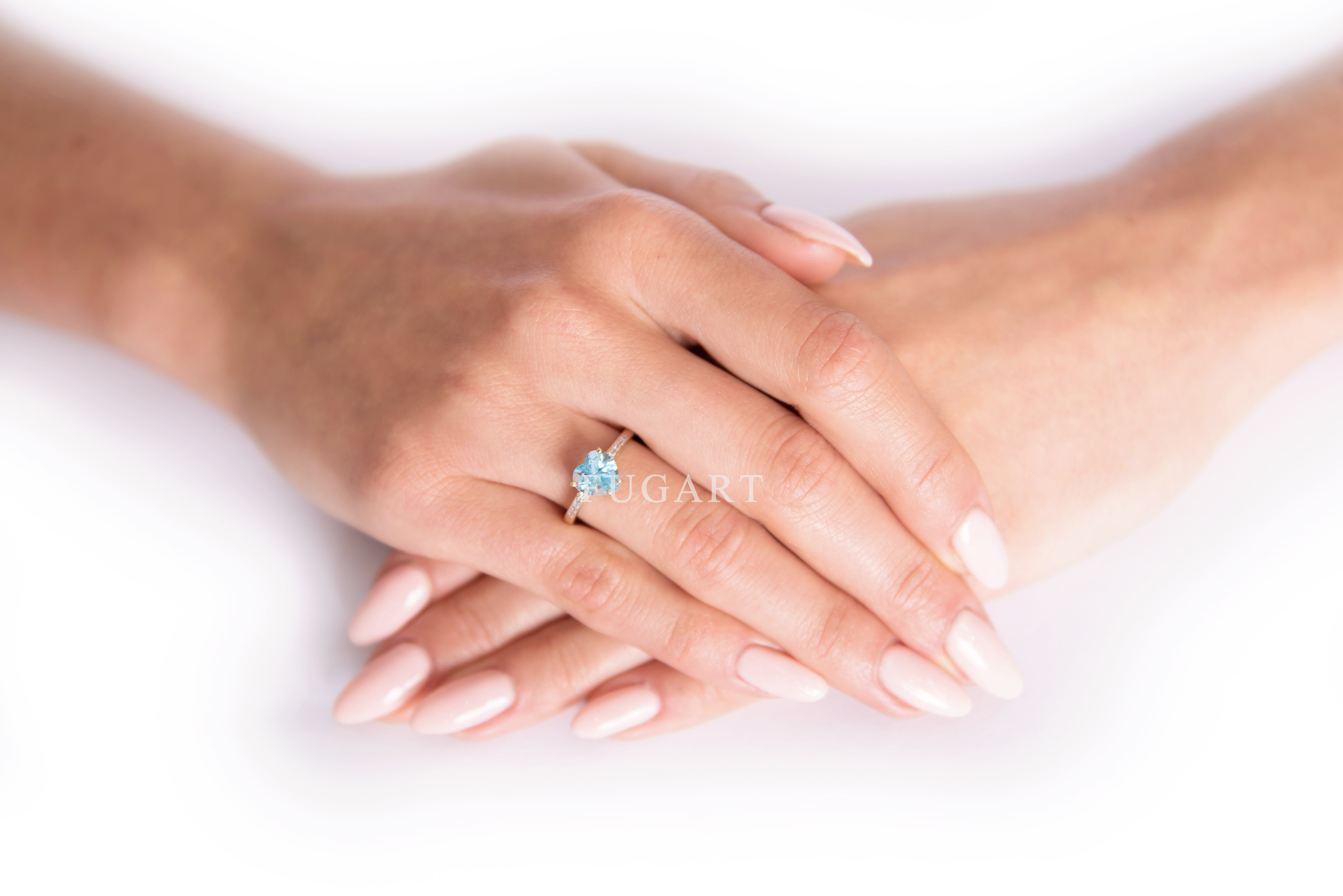 Pierścionek zaręczynowy z żółtego złota z brylantami i topazem 0.04 ct 5