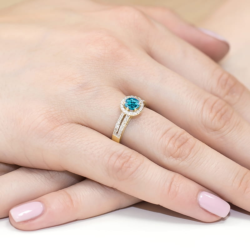 Pierścionek zaręczynowy z brylantami i topazem London Blue 0.20 ct 4