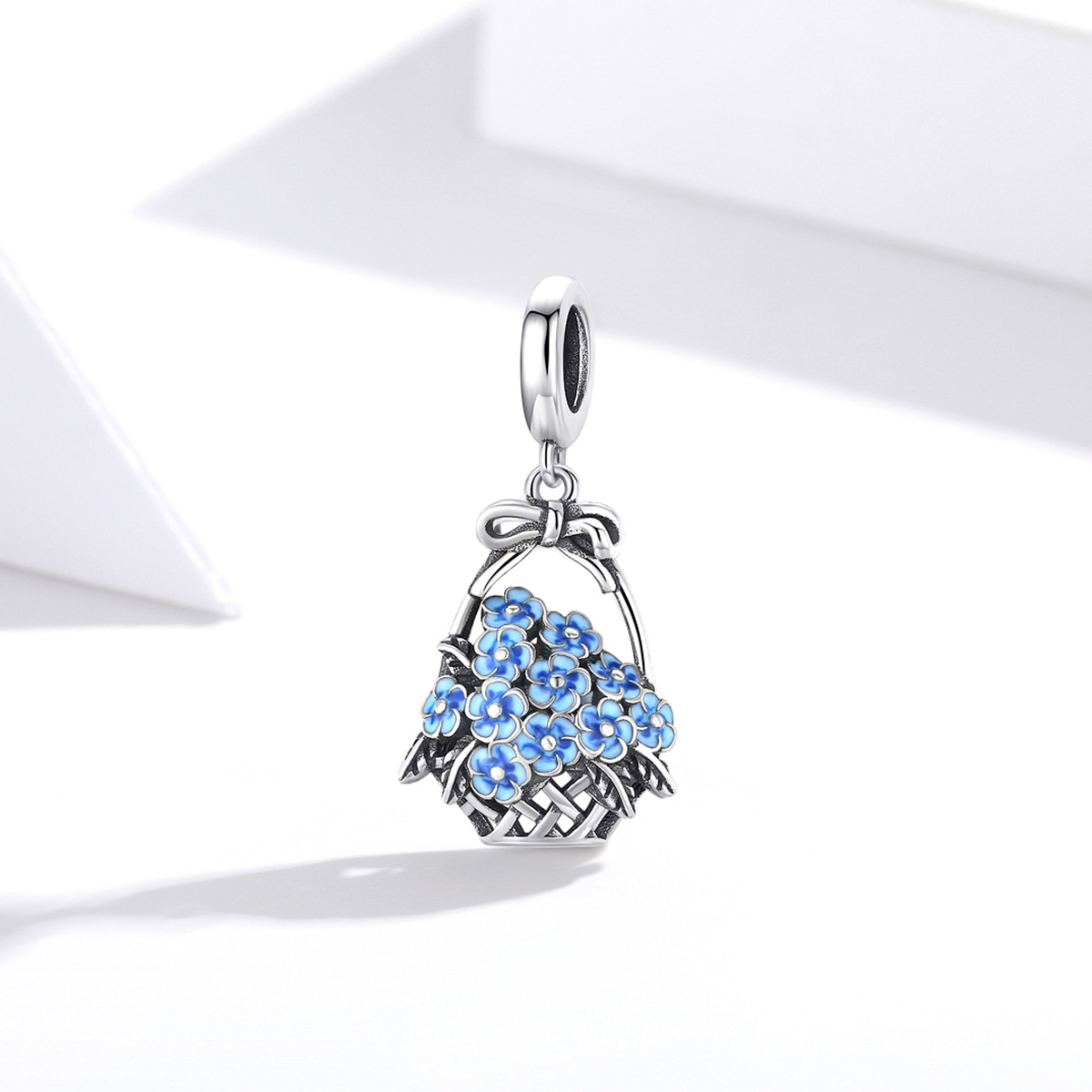 Charms Wiosenny kosz kwiatów FUG0744 2
