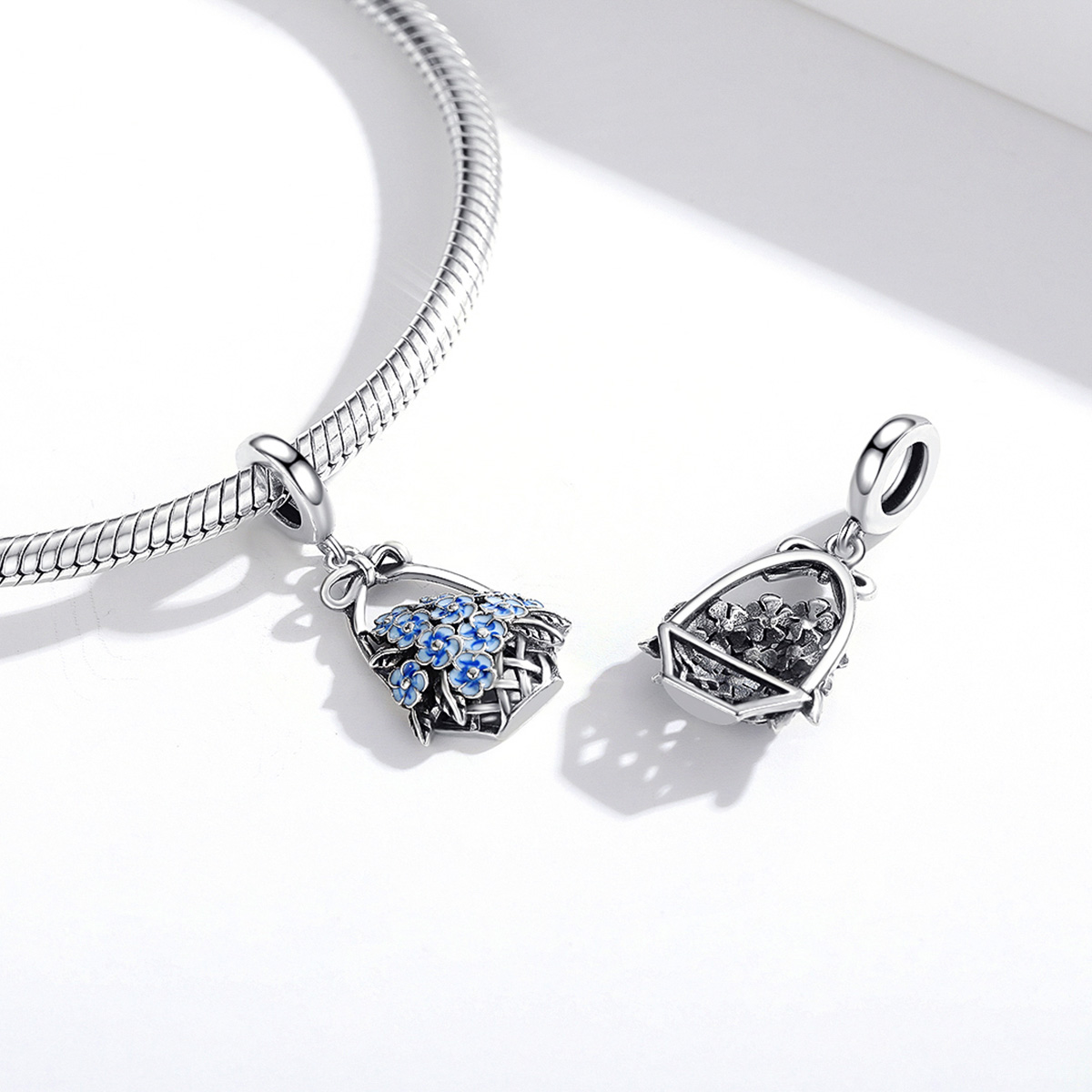 Charms Wiosenny kosz kwiatów FUG0744 3